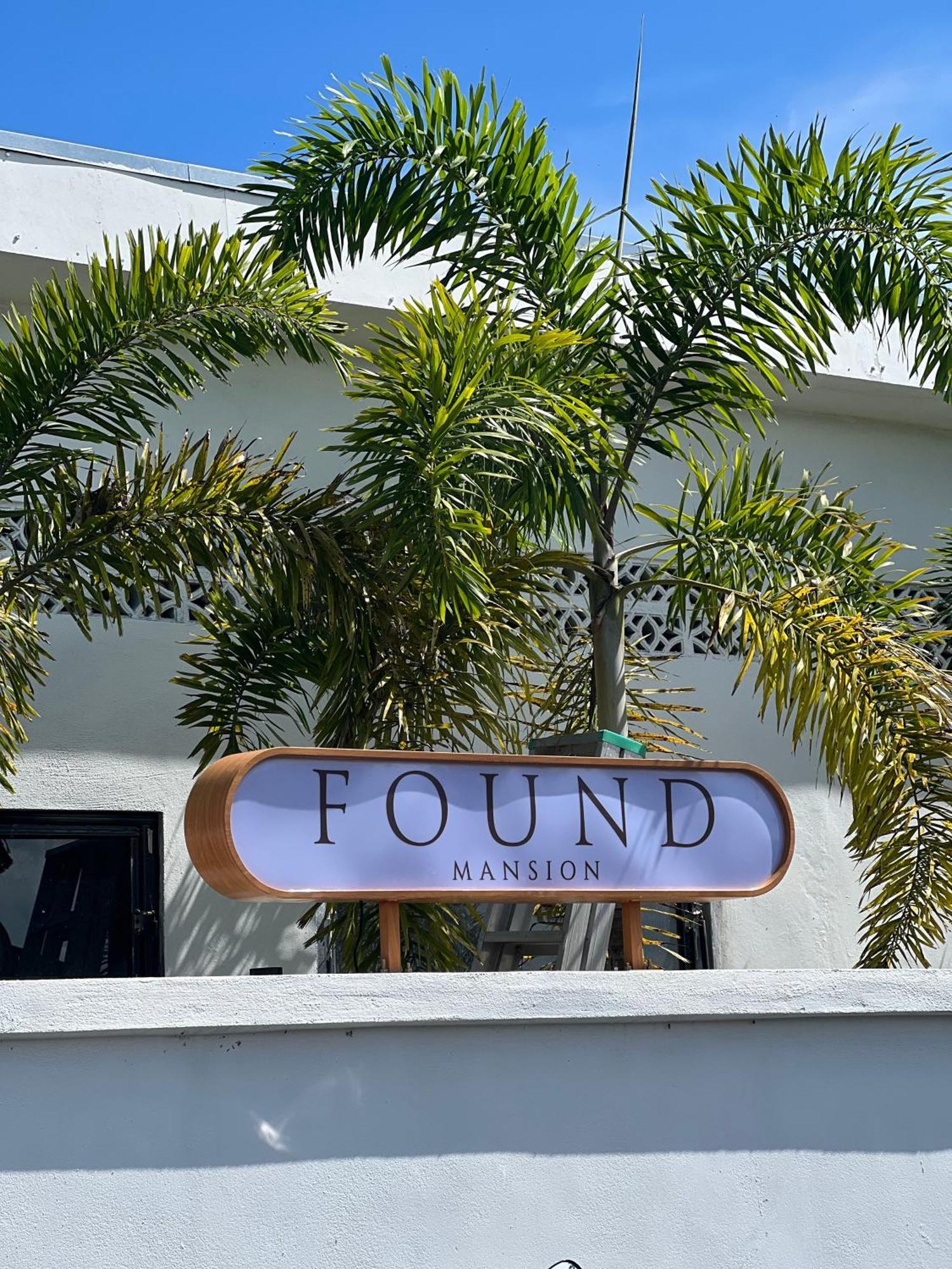 Found Mansion Ξενοδοχείο Pantai Cenang  Εξωτερικό φωτογραφία
